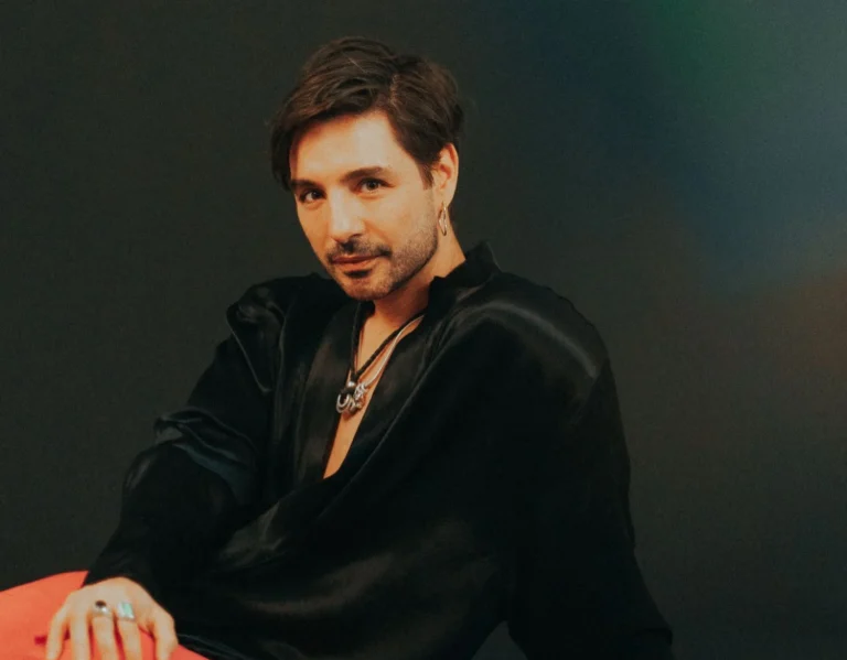 Polo Nández: «'Tu Confía' es una canción que me hubiese gustado escuchar de pequeño»