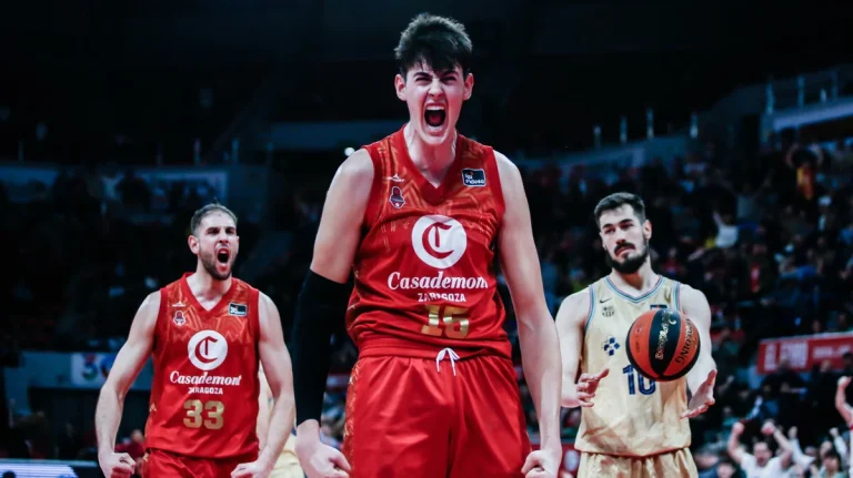 Aday Mara da paso clave para triunfar en la NBA