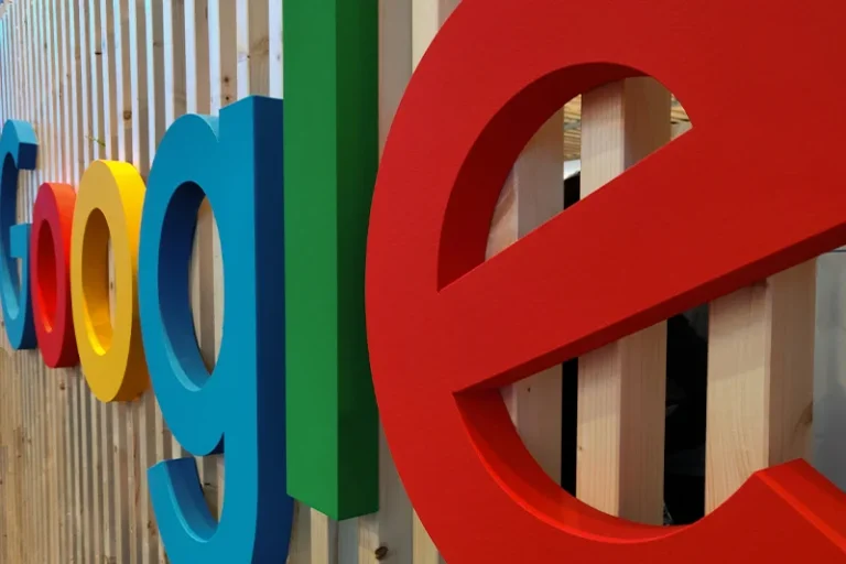 Así puedes transformar cualquier documento en un podcast gracias a la IA de Google