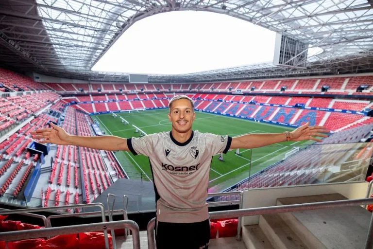 El recambio de Bryan Zaragoza en Osasuna puede llegar del Athletic