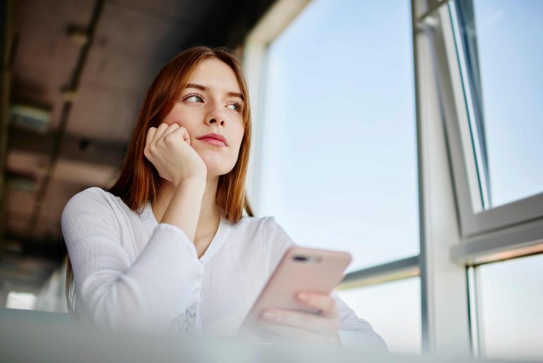 Allyz Cyber: La herramienta que protege la identidad del usuario tras el robo de su teléfono móvil