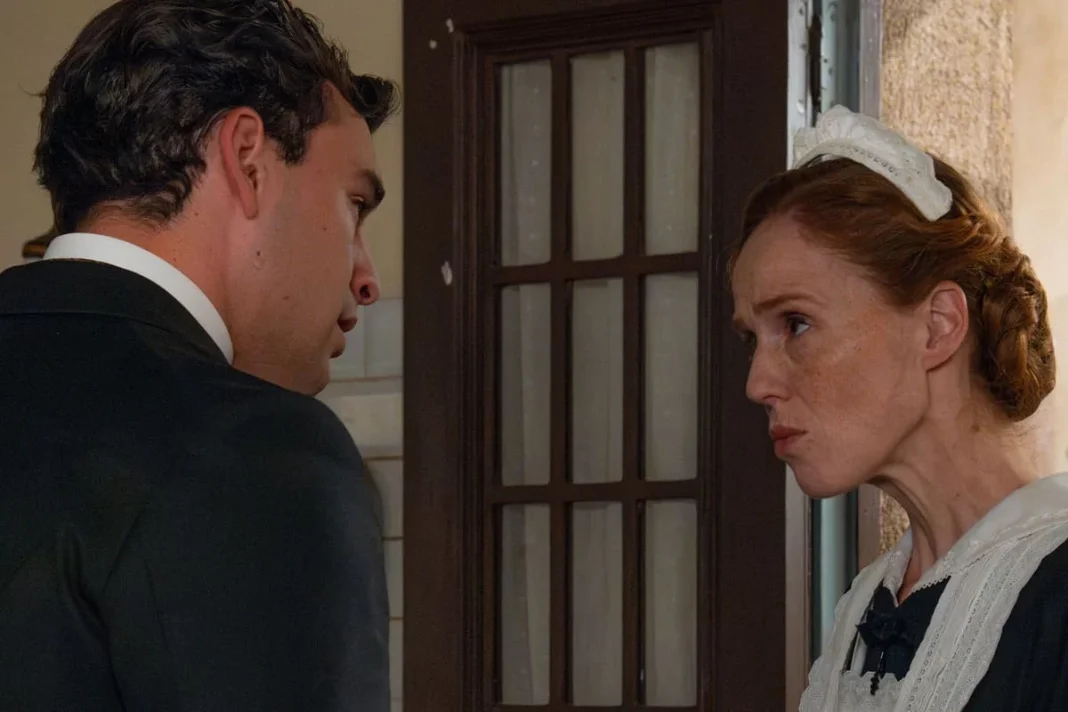 Curro y Pía se mantiene tras la pista de un asesino  