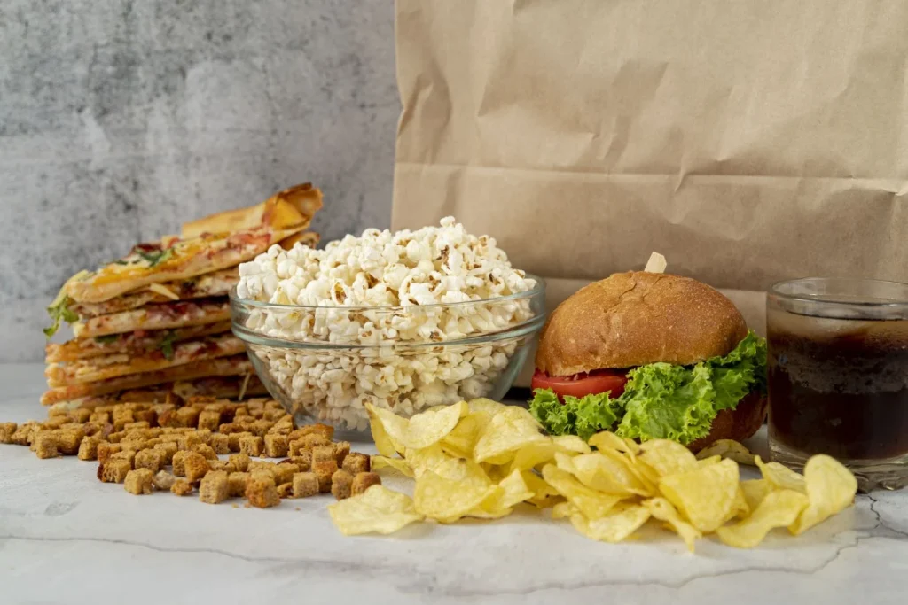 Este hábito te mata el intestino y es la puerta a enfermedades graves 75 EL DÉFICIT DE FIBRA: LA CARENCIA QUE SILENCIA A TUS BACTERIAS BENEFICIOSAS