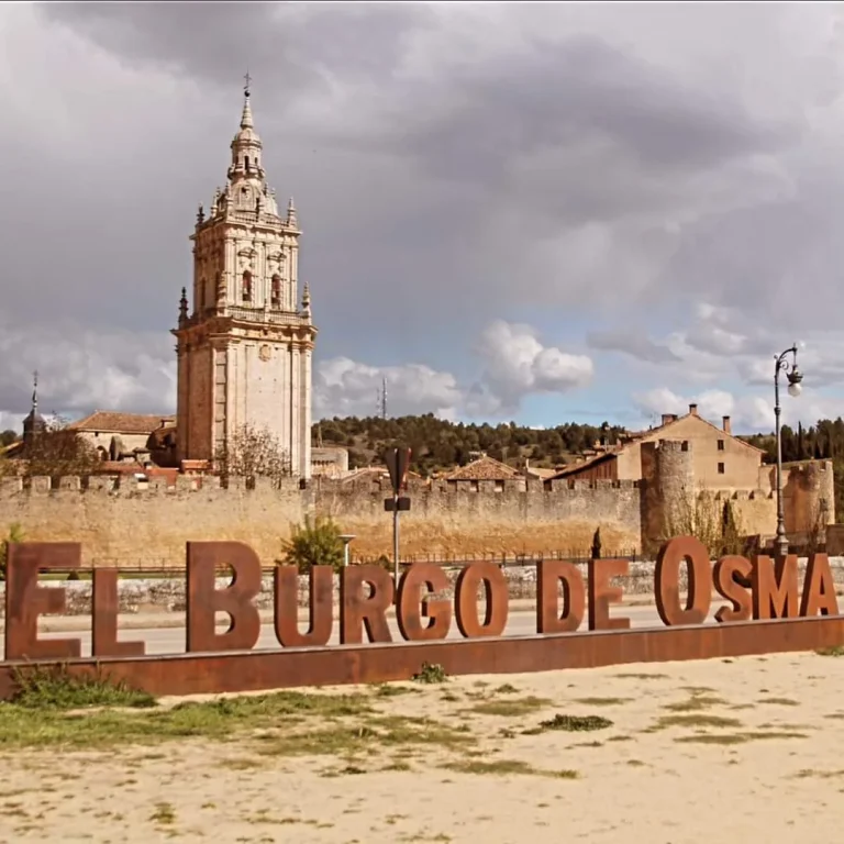 Entre los pueblos más bonitos de España: La joya medieval de Castilla que debes visitar esta primavera
