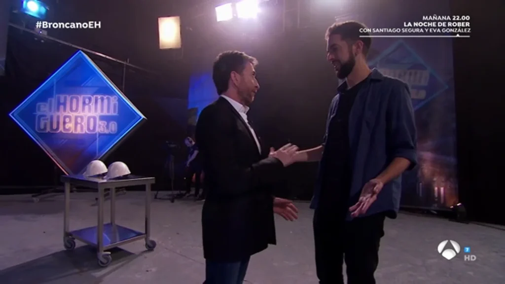 David Broncano revela en ‘La Revuelta’ su insólito deseo con Pablo Motos 27 El fin de la rivalidad entre ‘La Revuelta’ y ‘El Hormiguero’