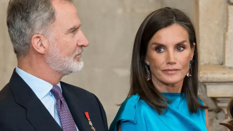 El millonario patrimonio en euros que mantiene a Letizia junto a Felipe VI