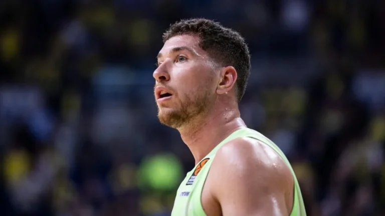 Joel Parra hace el partido de su vida para rescatar al FC Barcelona en Euroliga