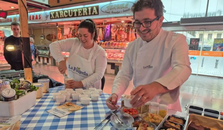 La Fageda ofrece una degustación de sus nuevos sabores de helados en los mercados de Barcelona