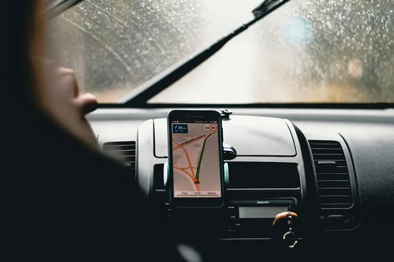 La alternativa a Google Maps y Waze que te dice el coste exacto de tus viajes en coche
