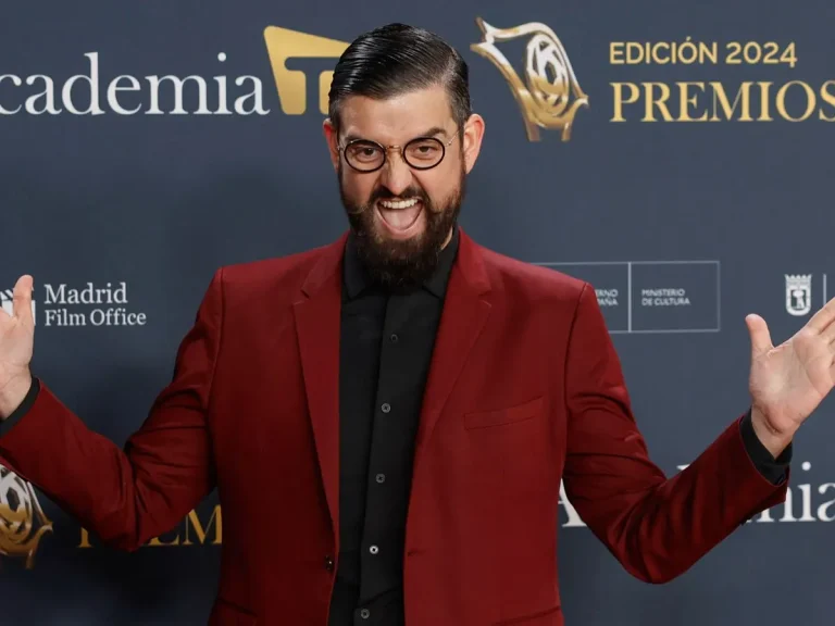 Manu Sánchez desmiente falsos rumores sobre su tratamiento de cáncer