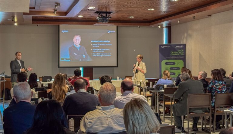 Opentix y Sislei reúnen a 160 despachos en su gira de eventos sobre normativa e inteligencia artificial