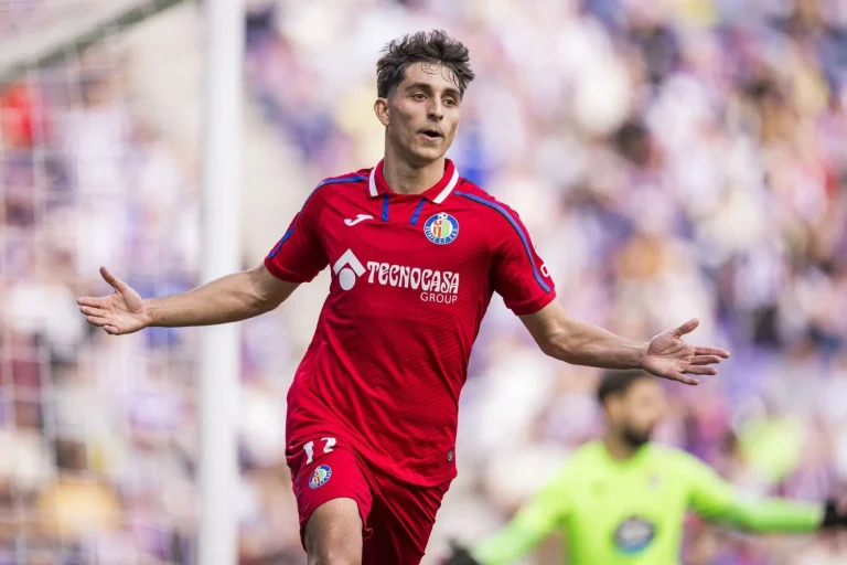 Ramón Terrats lleva al Getafe CF a una solución de emergencia para ficharle