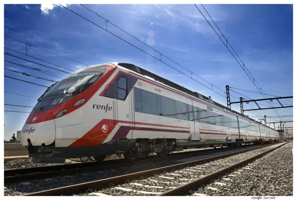 Renfe reembolsa las fianzas de los abonos gratuitos del primer trimestre
