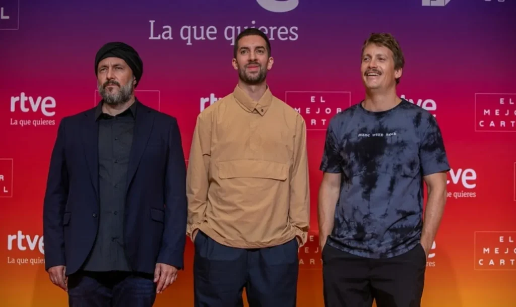 Broncano ya no "se revuelve" contra 'El Hormiguero' 3 Ricardo Castella David Broncano y Grison, del programa de RTVE 'La Revuelta'