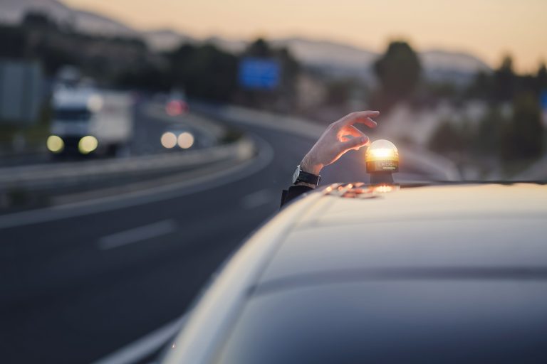 LedOne Connected el accesorio necesario para el coche esta Semana Santa