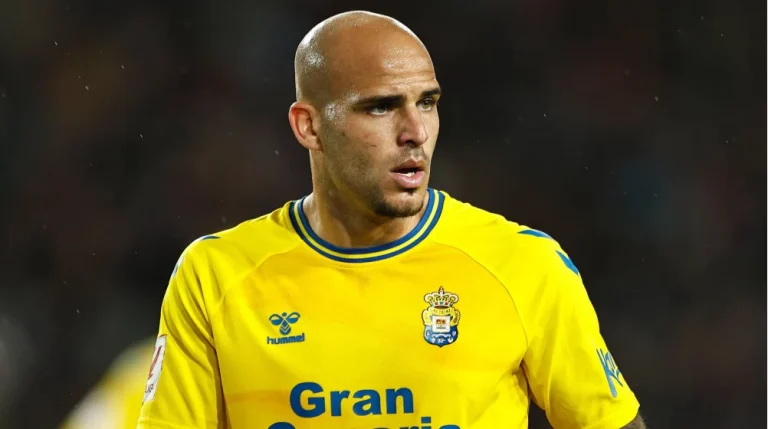 Sandro Ramírez avisa a Las Palmas: tiene una oferta de un rival directo