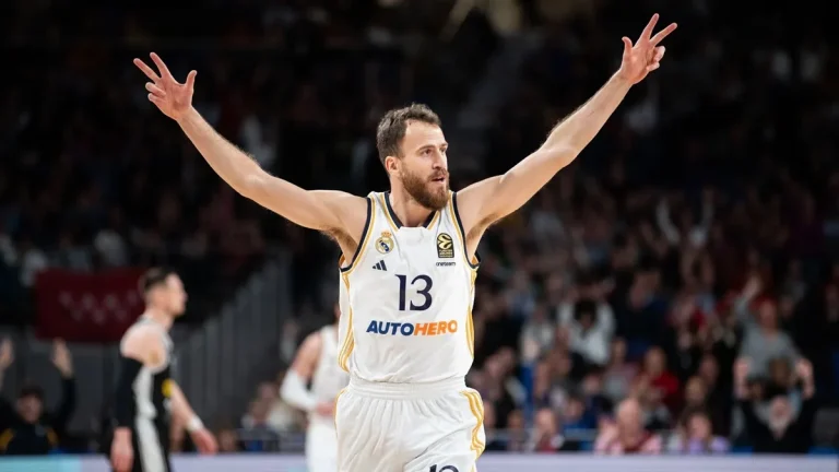 Sergio Rodríguez vuelve por sorpresa al Real Madrid de Chus Mateo