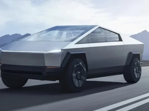 Tesla y Musk tienen un problema: no logran vender el Cybertruck y miles de unidades se quedan sin comprador Fuente: Tesla Tesla y Musk tienen un problema: no logran vender el Cybertruck y miles de unidades se quedan sin comprador Fuente: Tesla