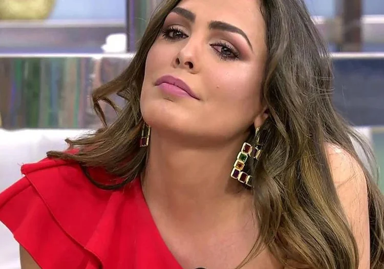 Amor Romeira tiene su minuto de gloria en Telecinco: relación con un famoso futbolista 1 Amor Romeira Fuente: Telecinco