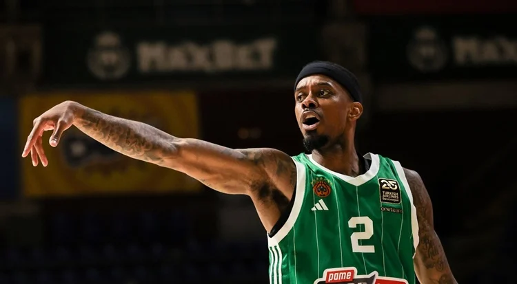 Chus Mateo alucina con el fichaje bomba ofrecido al Real Madrid 1 Lorenzo Brown Panatinaikos Real Madrid Chus Mateo Fuente: Panatinaikos