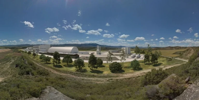 Mina Muga obtiene el apoyo de 300 millones de dólares de Minmetals