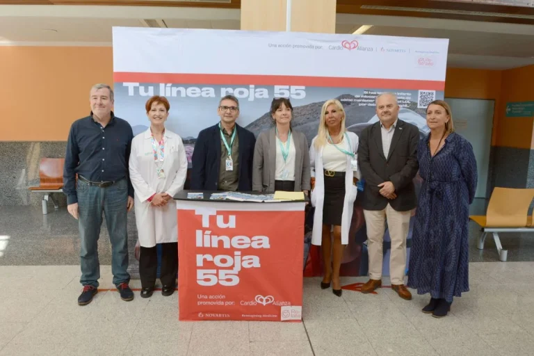 ‘Tu Línea Roja 55’ recorre el Hospital Universitario Miguel Servet para concienciar sobre la importancia de controlar el colesterol LDL