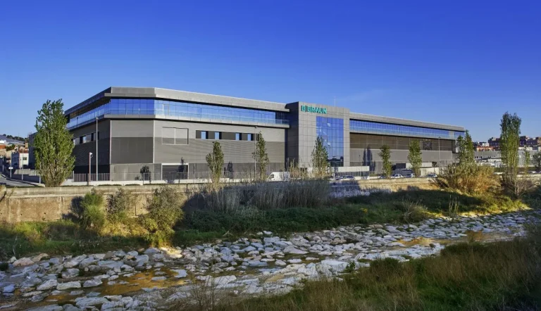 B. Braun celebra 70 años en España proporcionando soluciones que han transformado la práctica médica