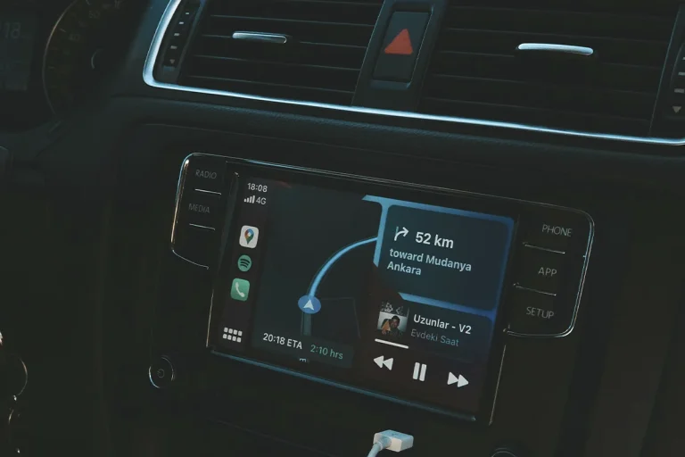 Apple lanza CarPlay Ultra, la nueva generación de su sistema operativo para vehículos