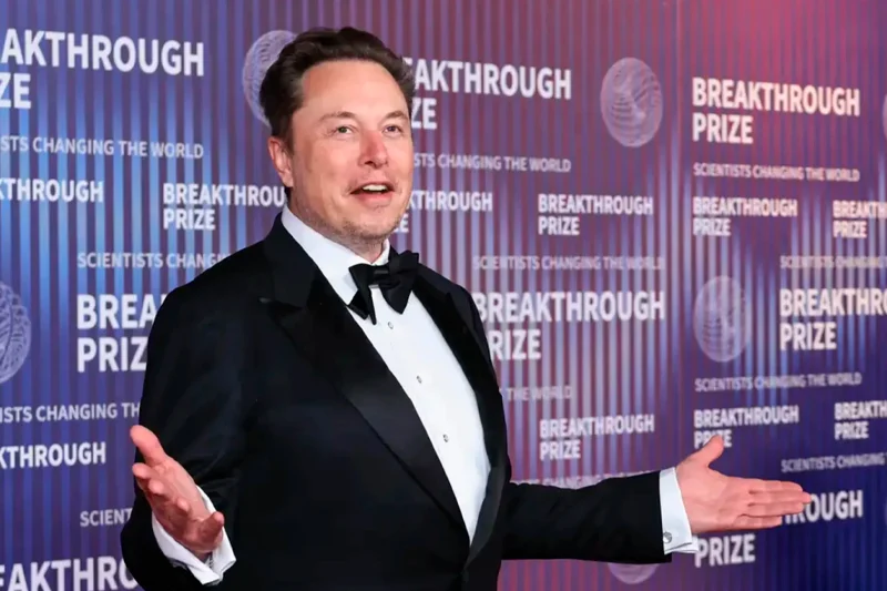ELON MUSK HA ENVIADO MÁS DE 7.000 SATÉLITES AL ESPACIO