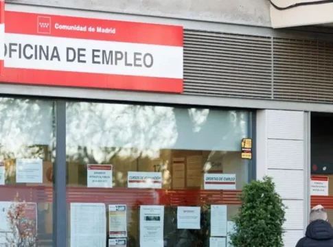 El Ingreso Mínimo Vital deja de ser una ayuda temporal y seis de cada diez beneficiarios la perciben más de tres años Fuente: Europa Press El Ingreso Mínimo Vital deja de ser una ayuda temporal y seis de cada diez beneficiarios la perciben más de tres años Fuente: Europa Press