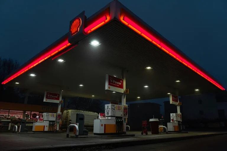 El truco definitivo para saber si una gasolinera está cerca de la autovía o tienes que desviarte de tu ruta