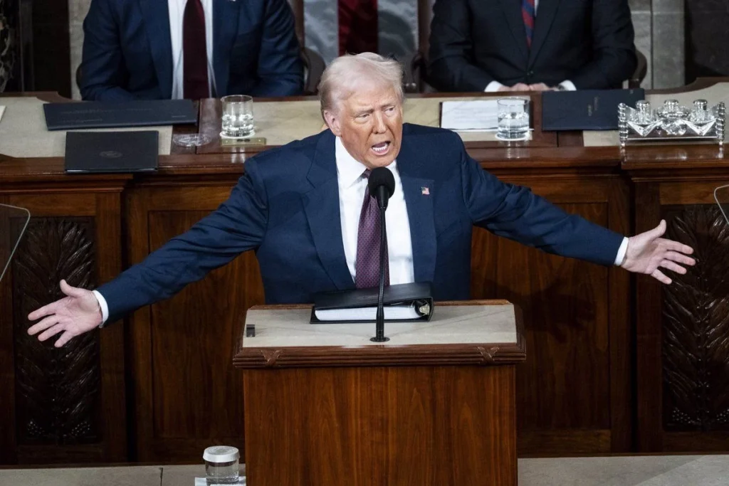 Trump quiere acabar con el 'Made in India' del iPhone 2 Los desafíos económicos y logísticos de deslocalizar la fabricación desde India