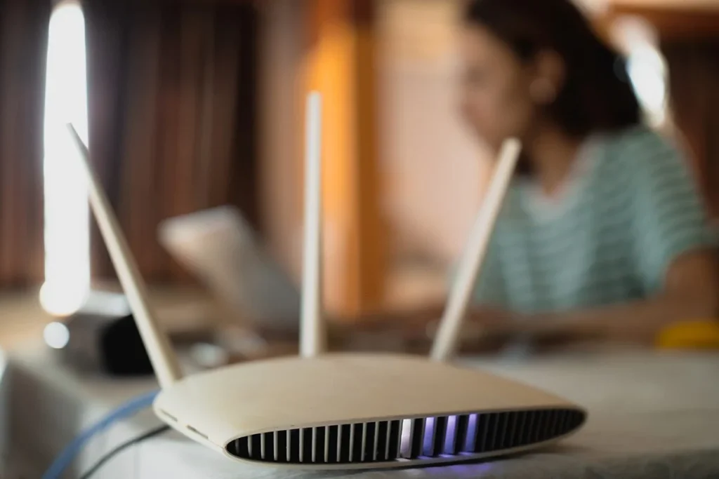 Revisar antes de salir: el checklist de la OCU para una casa segura