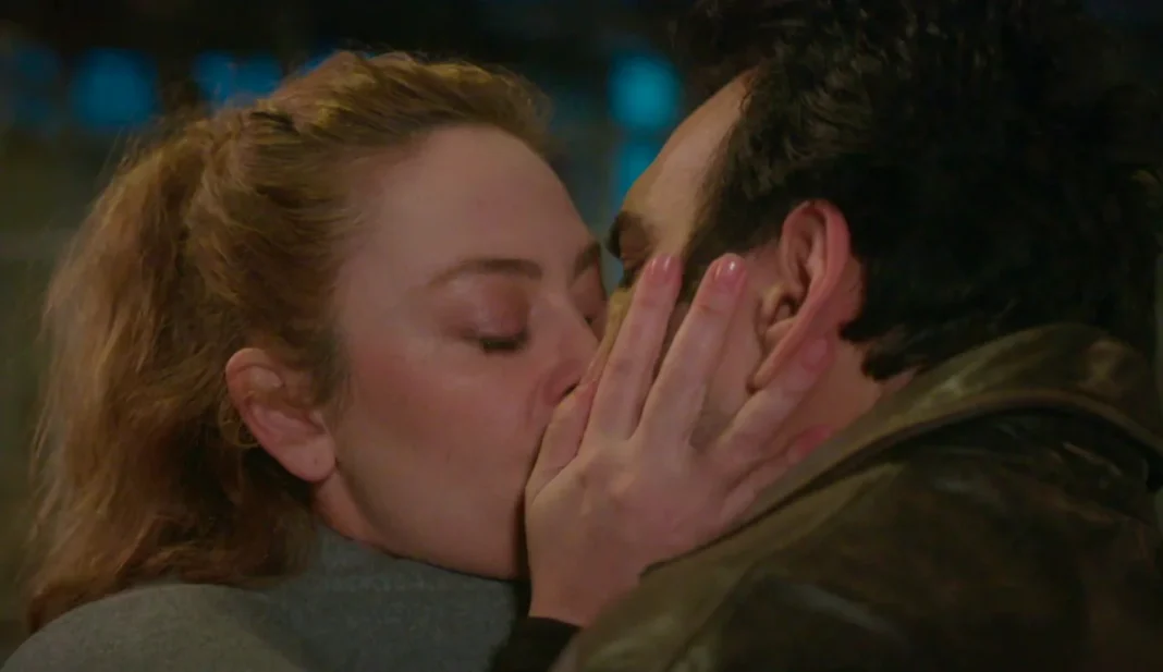 Mehmet Yilmaz Ak pasó de las aulas de Relaciones Internacionales al estrellato