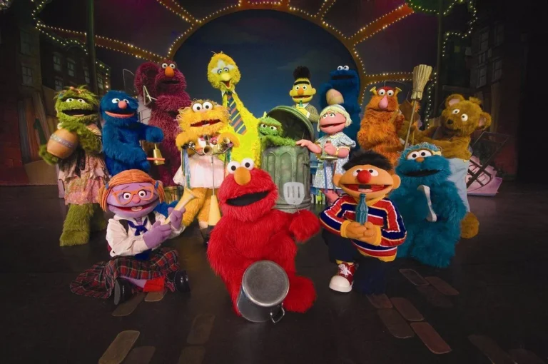 Netflix, a por la nostalgia educativa de Barrio Sésamo a la generación Peppa Pig