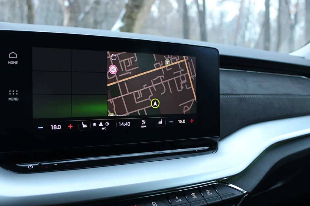 La IA de Google llega a tu coche y te ayudará con WhatsApp mientras conduces 15 RECOMENDACIONES DE RUTAS DE GOOGLE