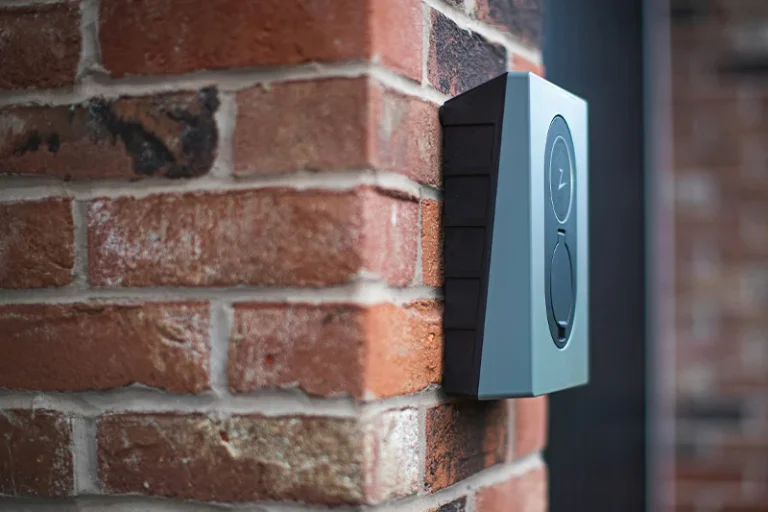 Se acabo levantarse del sofá: Los timbres inteligentes son tendencia en España