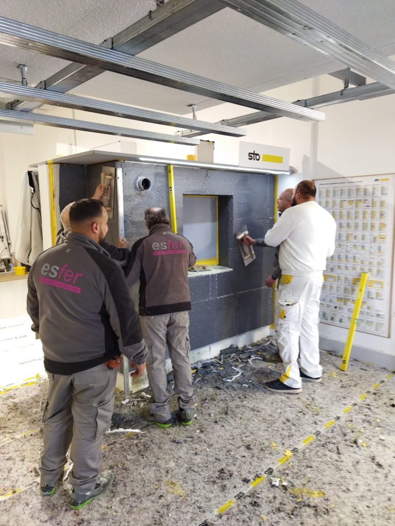 Sto Ibérica forma a cerca de 300 profesionales para impulsar la mano de obra cualificada en la construcción