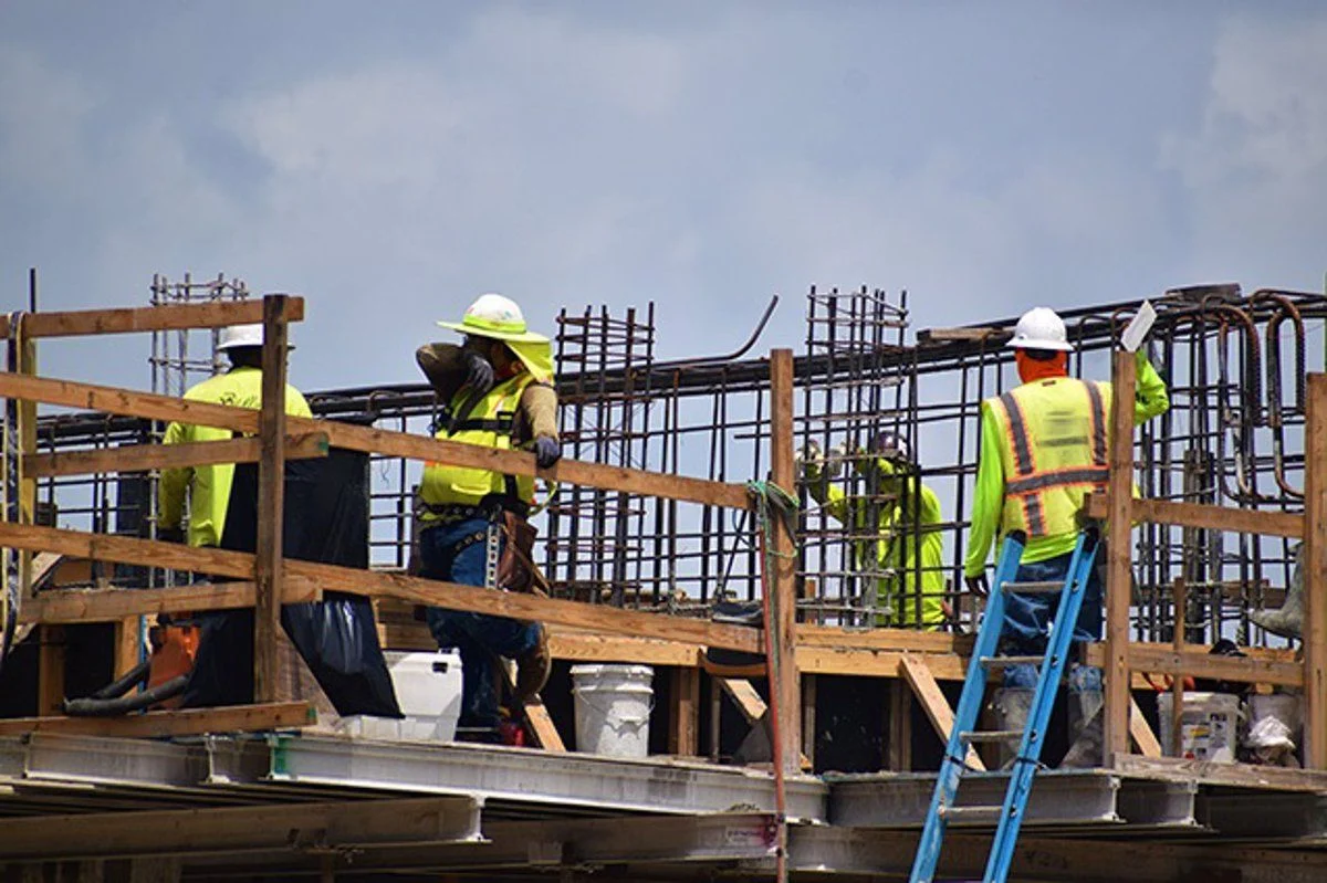 Una paradoja laboral. más de 3 millones de parados y miles de vacantes sin cubrir Una paradoja laboral: más de 3 millones de parados y miles de vacantes sin cubrir