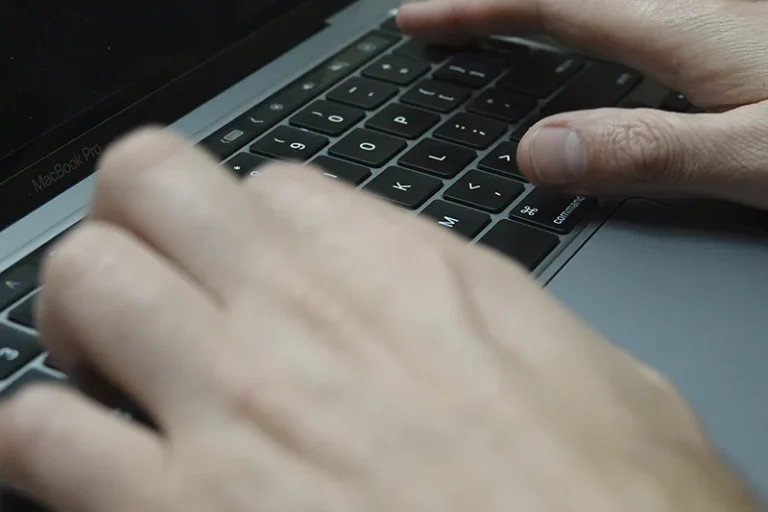 WhatsApp Web permitirá por fin hacer llamadas y videollamadas