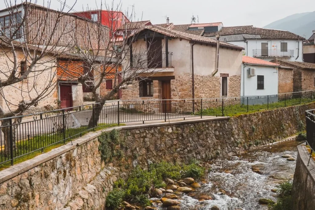 Aldeanueva del camino pueblos pagan viri Fuente: DIVA