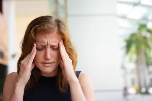 Lo que le pasa a tu cerebro si no duermes 8 horas seguidas, según la OMS