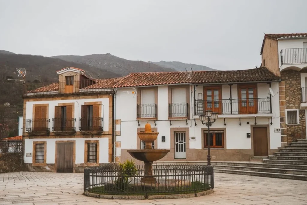 Casas del Monte Fuente: DIVA