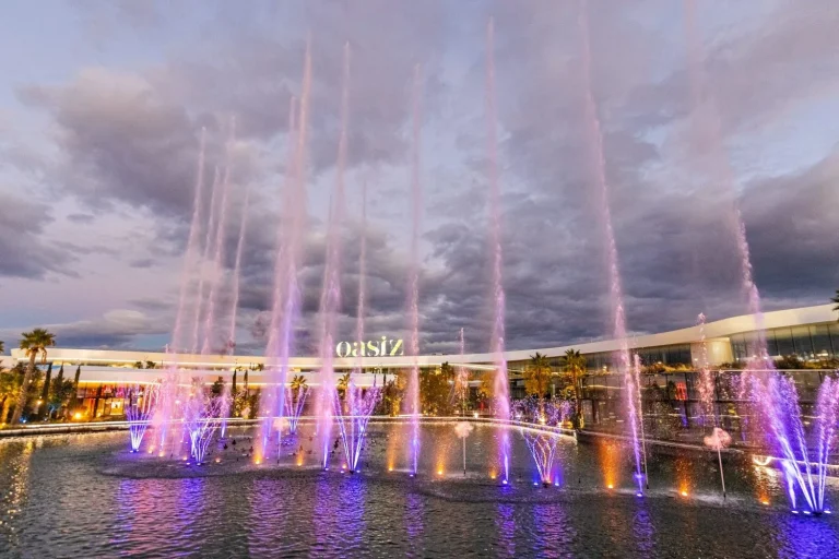 La crisis de los 265 millones de Oasiz, el centro comercial más grande de Madrid que avergüenza a Torrejón de Ardoz