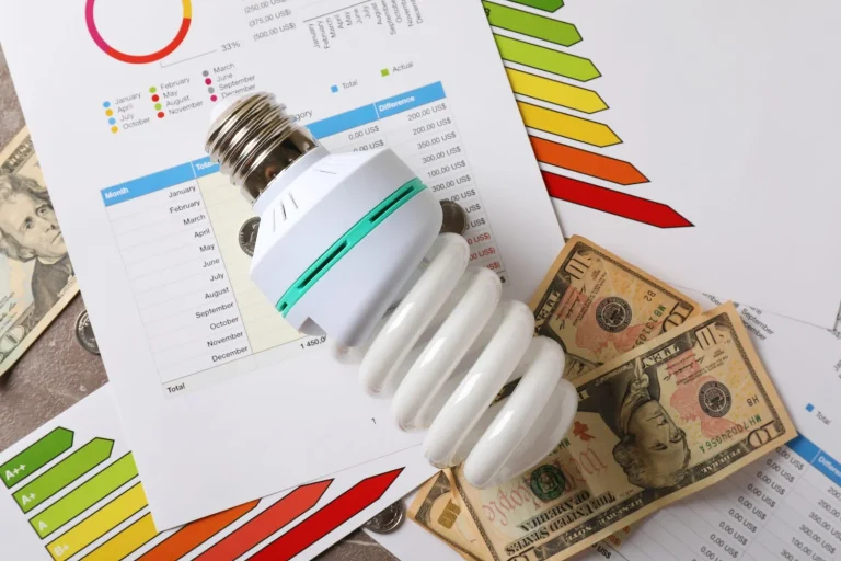 Tus derechos tras el apagón: la OCU detalla que puedes exigir