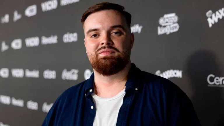 Crispación con el nuevo equipo de fútbol 11 de Ibai Llanos en Cataluña: «Déjate de clubes sin sentimientos»