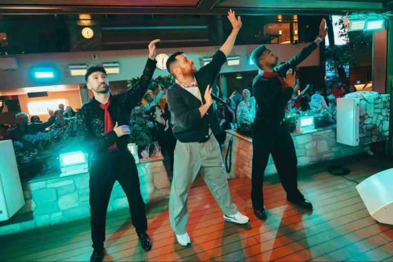 Concierto de Dani J | Ritmos Latinos A Bordo Con Costa Cruceros