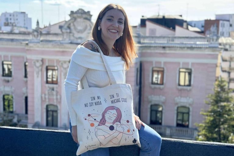 Estrés laboral y burnout, cómo identificar los síntomas y actuar, según la psicóloga Selene Martínez