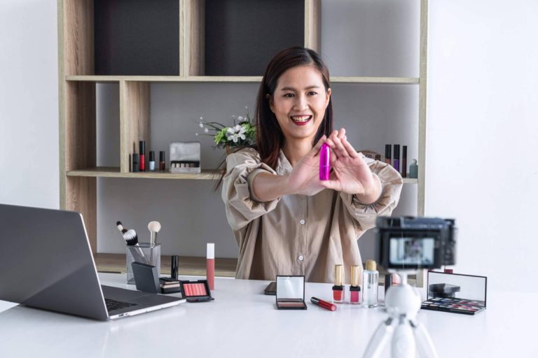 Shortcuts España transforma la gestión de salones de belleza con soluciones digitales integrales