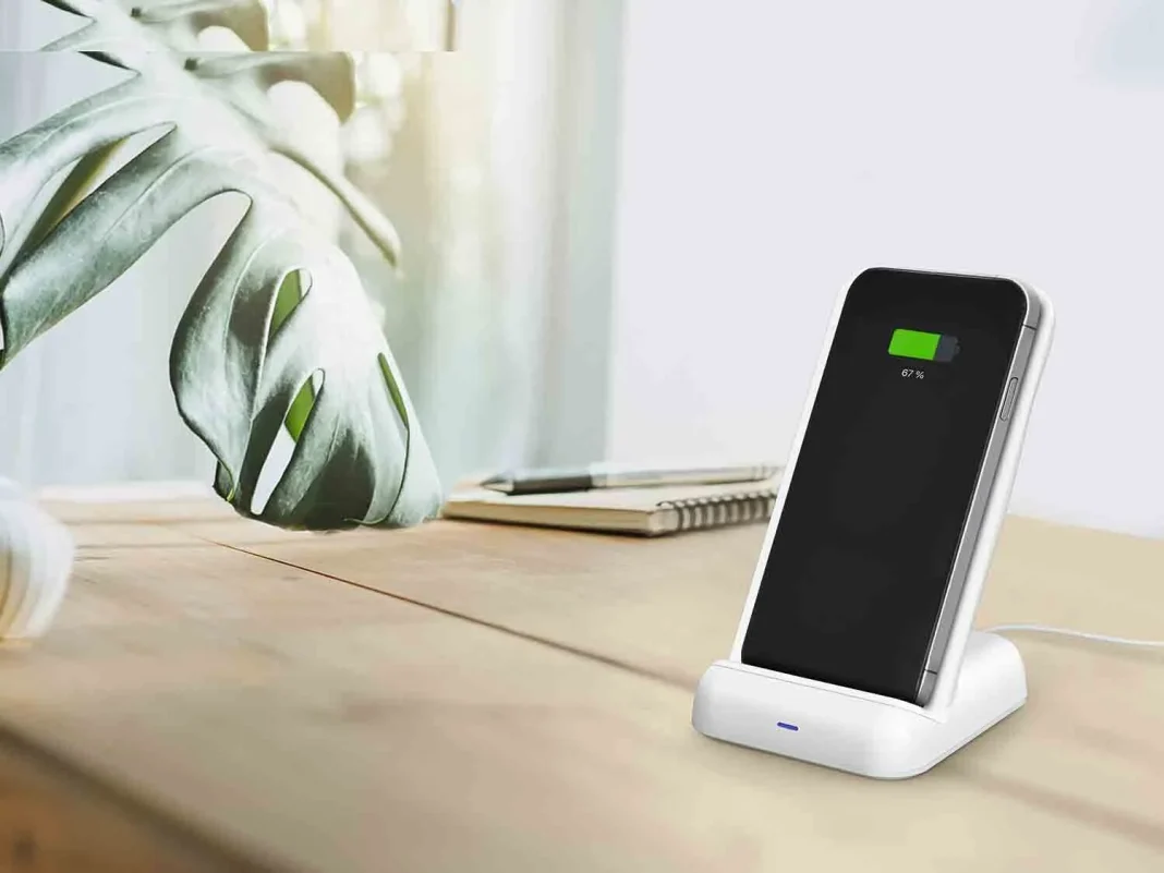 La magia de cargar sin cables: cómo funciona y por qué es tan cómodo